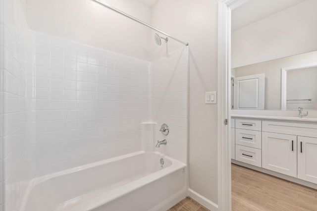 7114 W Ashcroft Avenue, Fresno, CA 93723