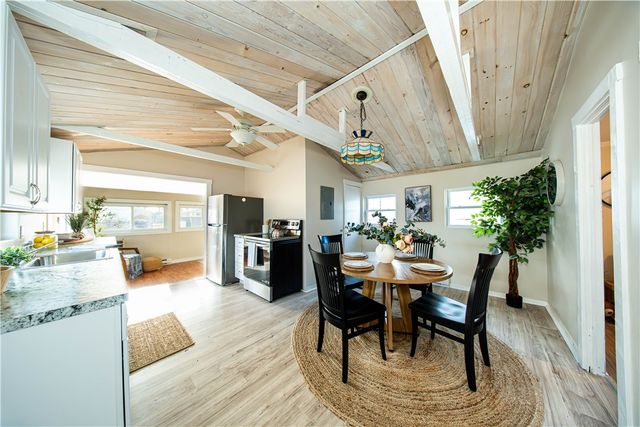 46 E Andrew Comstock Road, Warwick, RI 02886