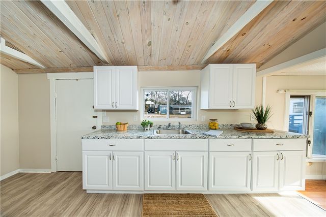 46 E Andrew Comstock Road, Warwick, RI 02886