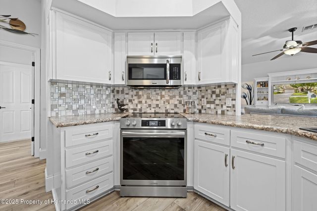 4567 Secretariat Run, Spring Hill, FL 34609