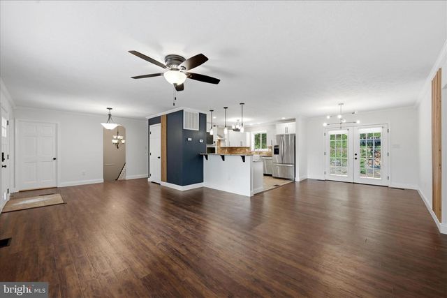 3744 BROWNTOWN RD, Front Royal, VA 22630