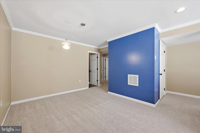 3744 BROWNTOWN RD, Front Royal, VA 22630