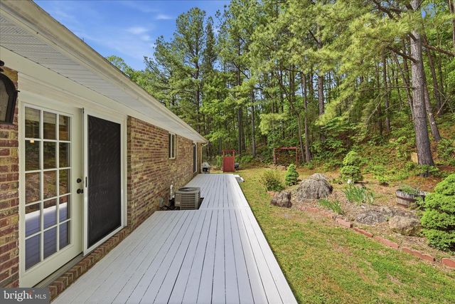 3744 BROWNTOWN RD, Front Royal, VA 22630