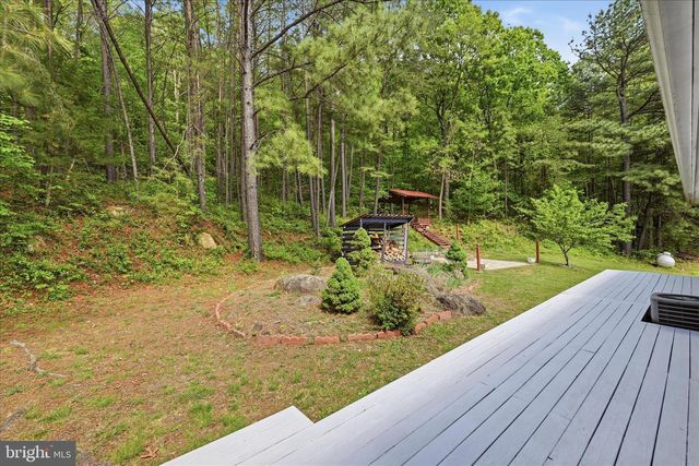 3744 BROWNTOWN RD, Front Royal, VA 22630