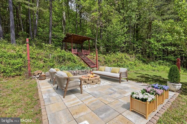 3744 BROWNTOWN RD, Front Royal, VA 22630