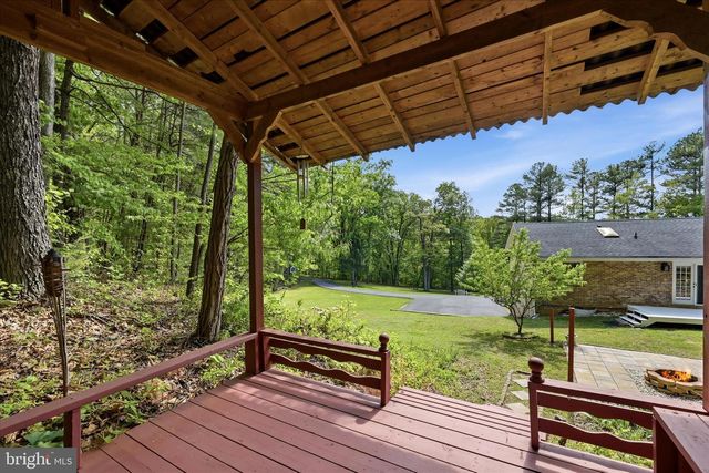 3744 BROWNTOWN RD, Front Royal, VA 22630