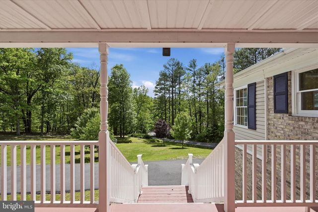 3744 BROWNTOWN RD, Front Royal, VA 22630