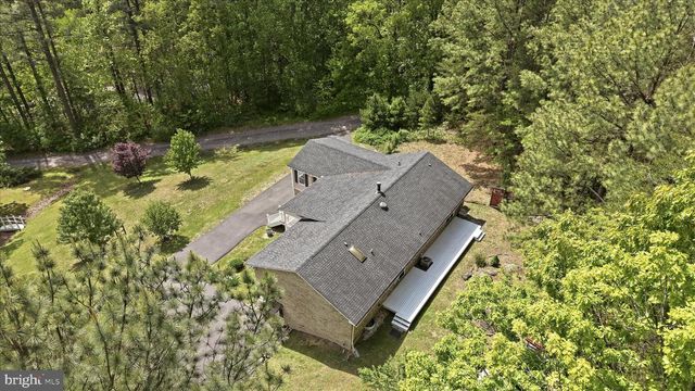 3744 BROWNTOWN RD, Front Royal, VA 22630