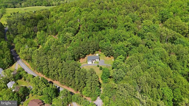 3744 BROWNTOWN RD, Front Royal, VA 22630