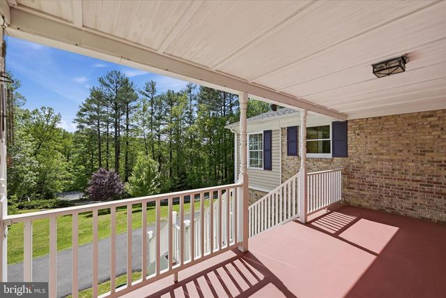 3744 BROWNTOWN RD, Front Royal, VA 22630
