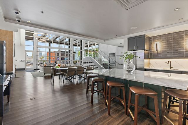 600 12th Ave S Apt 1608, Nashville, TN 37203