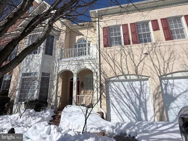 12739 LADY SOMERSET LN, Fairfax, VA 22033