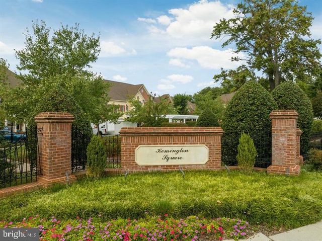 12739 LADY SOMERSET LN, Fairfax, VA 22033