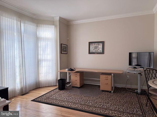 12739 LADY SOMERSET LN, Fairfax, VA 22033