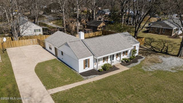4490 S Big Horn Drive, Nesbit, MS 38651