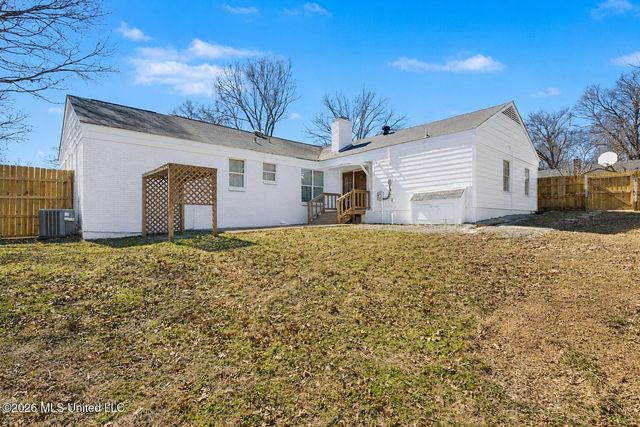 4490 S Big Horn Drive, Nesbit, MS 38651