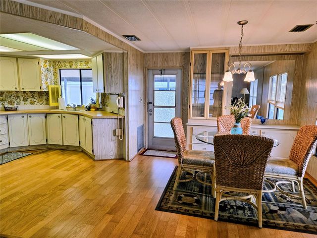 6306 WATERFRONT LANE, Zephyrhills, FL 33542