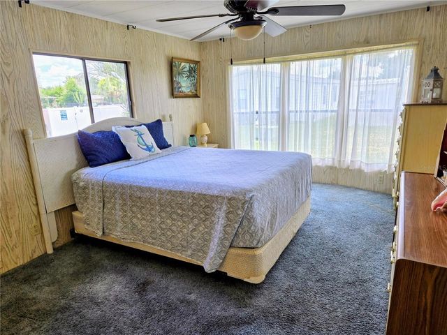 6306 WATERFRONT LANE, Zephyrhills, FL 33542