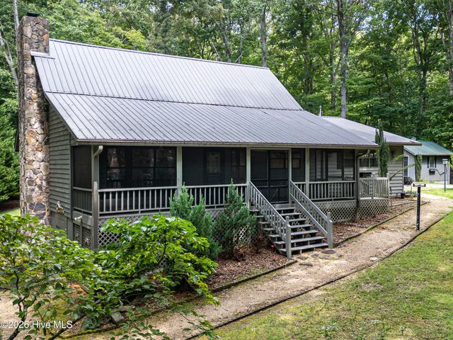 1054 Dickey Road, Murphy, NC 28906