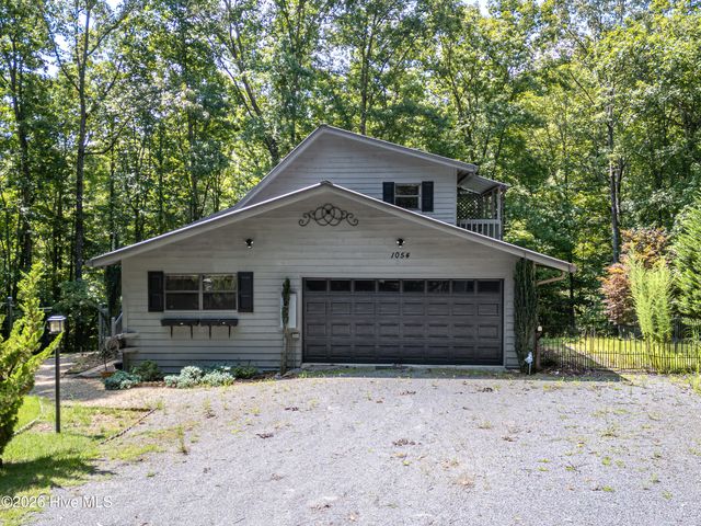 1054 Dickey Road, Murphy, NC 28906
