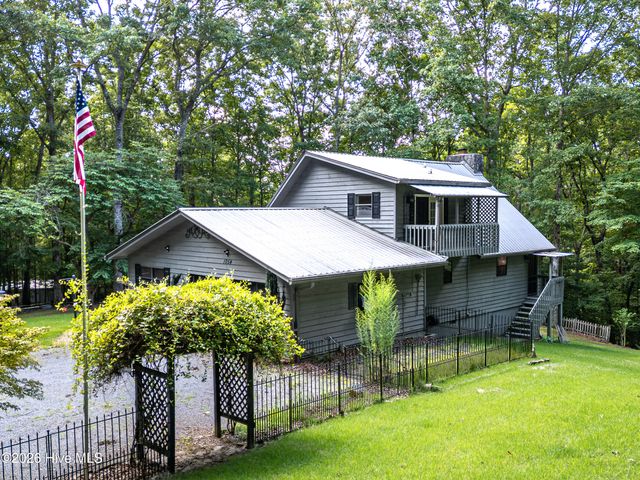 1054 Dickey Road, Murphy, NC 28906