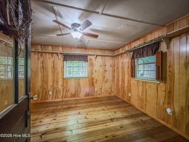 1054 Dickey Road, Murphy, NC 28906