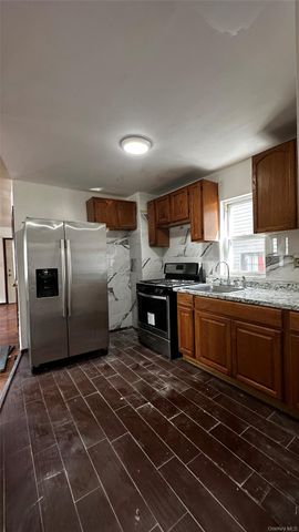 19128 114th Drive 1, Saint Albans, NY 11412