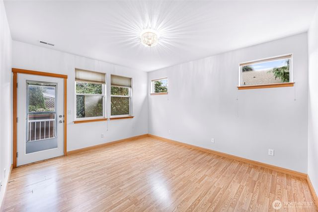 1033 Aspen Lane, Burlington, WA 98233