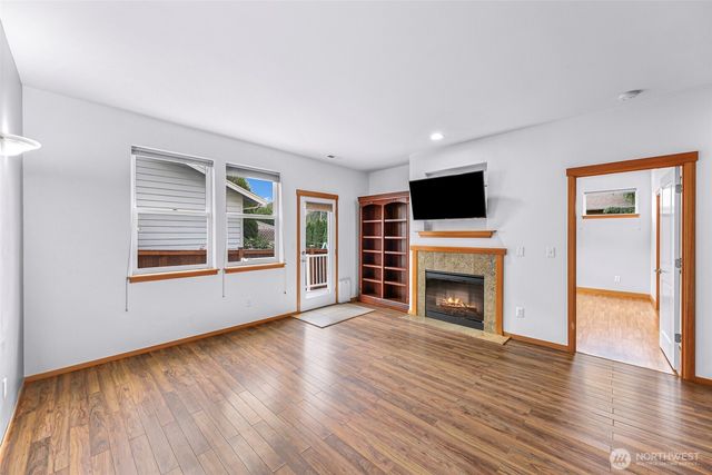 1033 Aspen Lane, Burlington, WA 98233