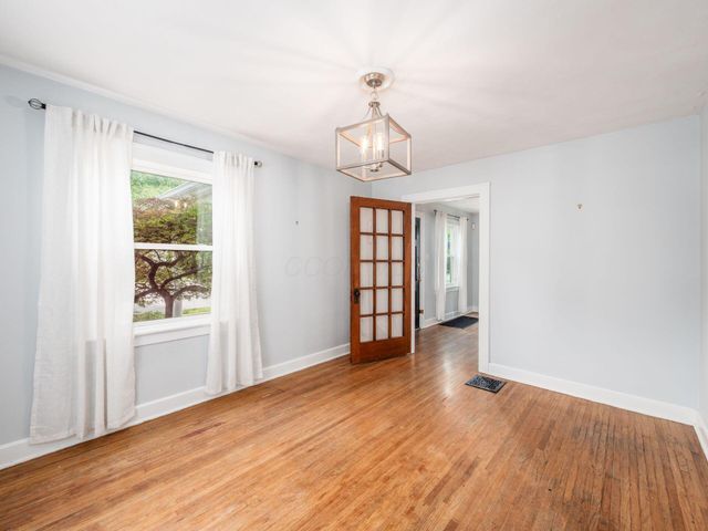 49 S Westmoor Avenue, Columbus, OH 43204
