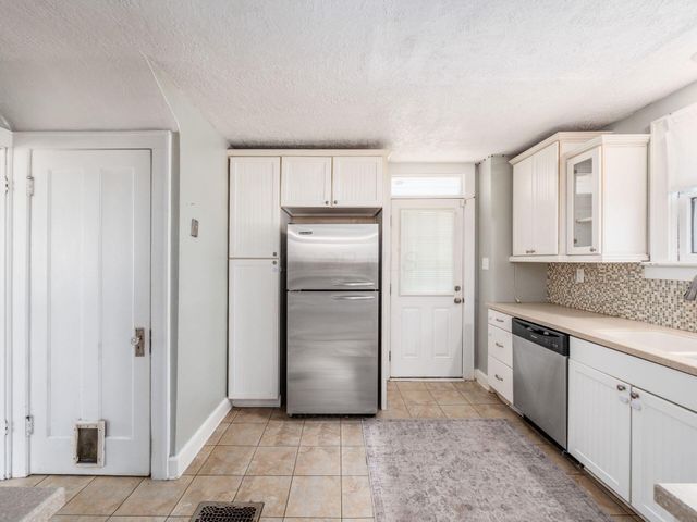 49 S Westmoor Avenue, Columbus, OH 43204