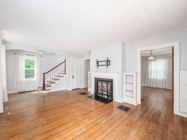 49 S Westmoor Avenue, Columbus, OH 43204