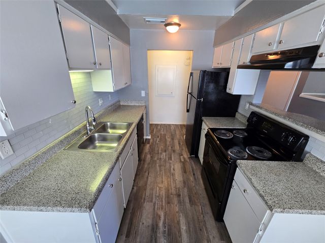 1122 Millview Drive 1304, Arlington, TX 76012
