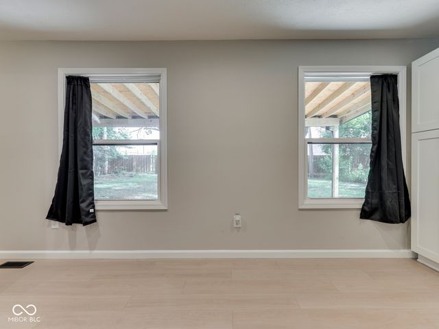 5008 W 37th Street, Indianapolis, IN 46224