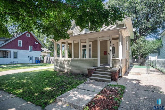 812 W 15th St, Sioux Falls, SD 57104