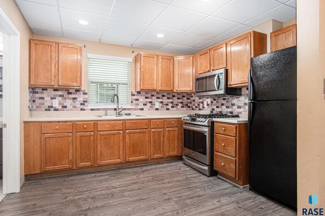 812 W 15th St, Sioux Falls, SD 57104