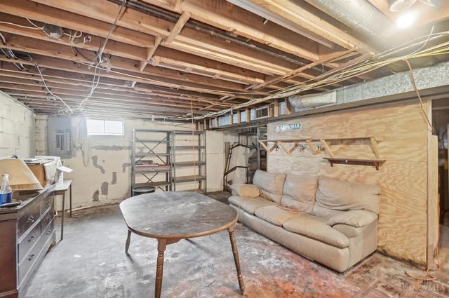6292 Fields Ertel Road, Sharonville, OH 45241