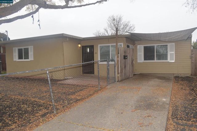 43 Bay Dr, Bay Point, CA 94565