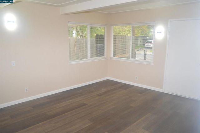 43 Bay Dr, Bay Point, CA 94565