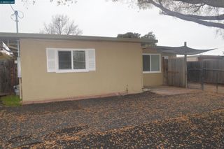 43 Bay Dr, Bay Point, CA 94565