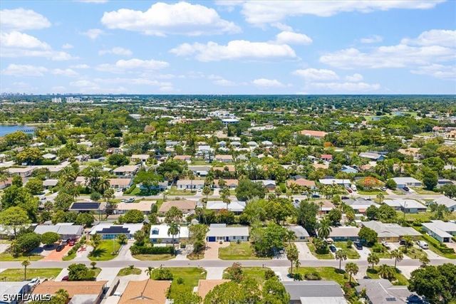 4027 Mindi AVE, Naples, FL 34112