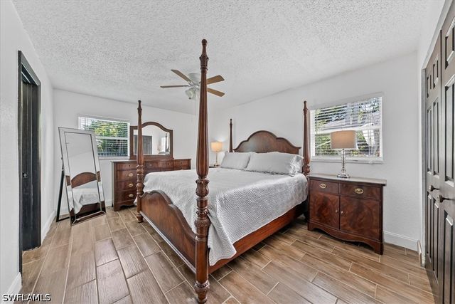 4027 Mindi AVE, Naples, FL 34112