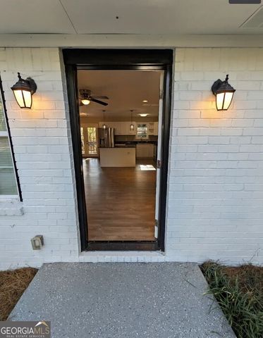 537 Eastside Drive, Dacula, GA 30019
