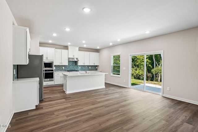 163 N Field Sparrow Way, Clayton, NC 27520