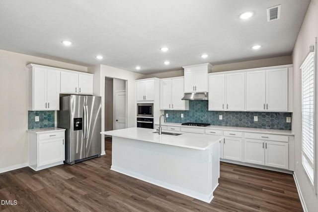 163 N Field Sparrow Way, Clayton, NC 27520