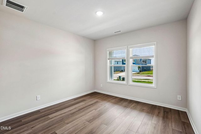 163 N Field Sparrow Way, Clayton, NC 27520