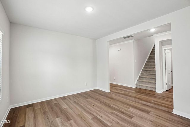 163 N Field Sparrow Way, Clayton, NC 27520