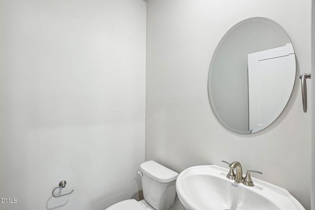 163 N Field Sparrow Way, Clayton, NC 27520