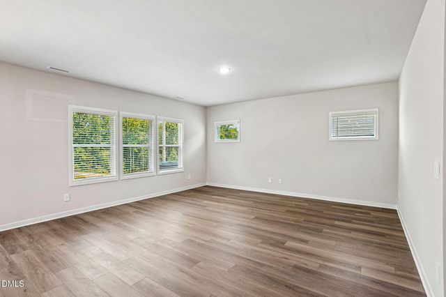 163 N Field Sparrow Way, Clayton, NC 27520