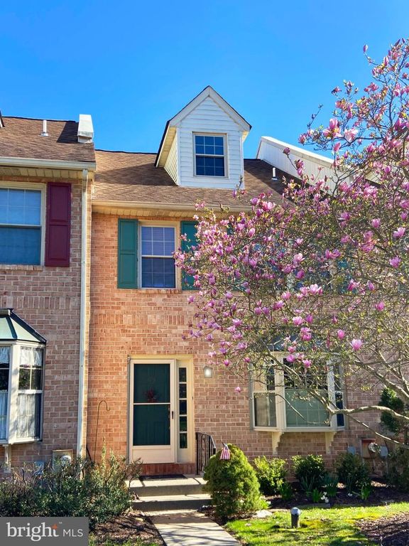 175 GODSPEED CT, Norristown, PA 19401